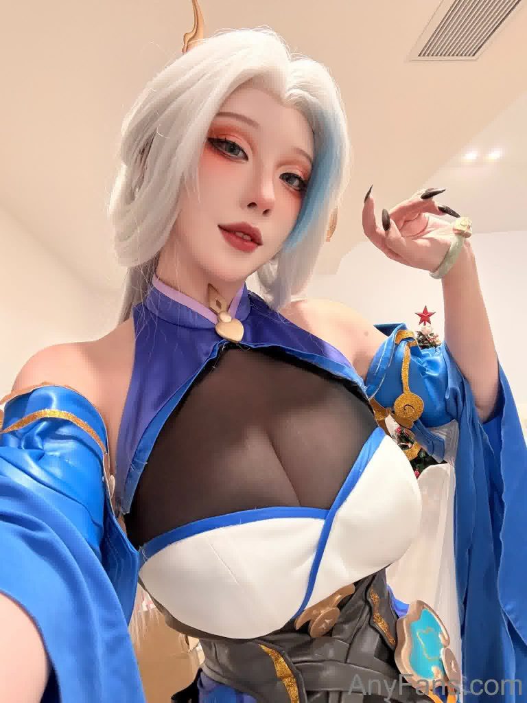 Sexy photo cosplay Takomayuyi leaks sexy body big boobs